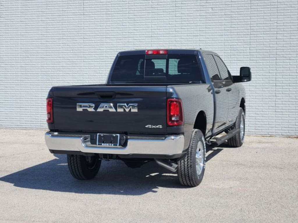 New 2026 Ram 2500 TRADESMAN CREW CAB 4X4 6'4 BOX Pickup