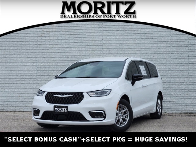 2025 Chrysler Pacifica Select's photo