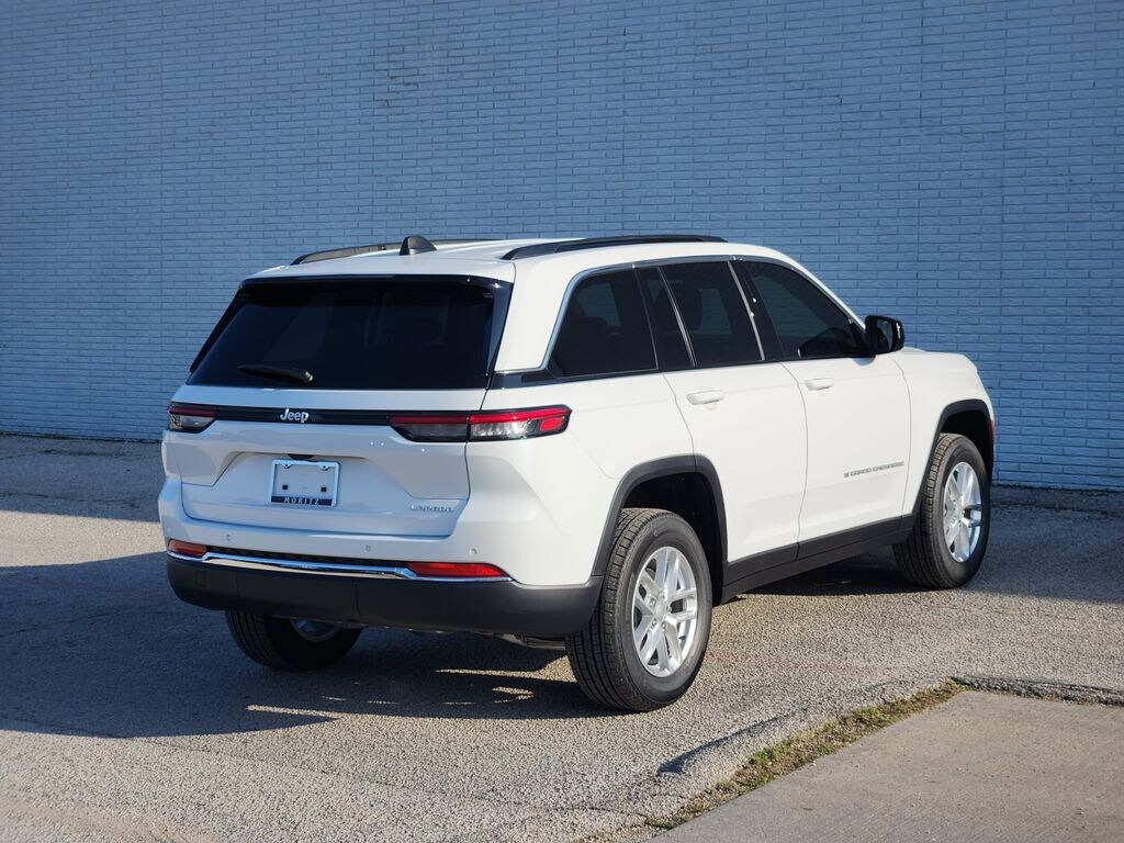 New 2026 Jeep Grand Cherokee LAREDO X 4X2 Sport Utility
