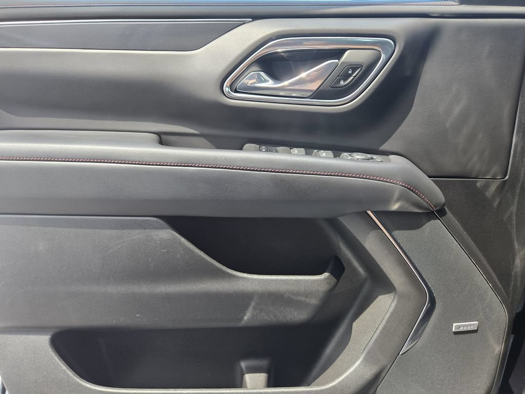 2023 Chevrolet Suburban RST - Photo 20