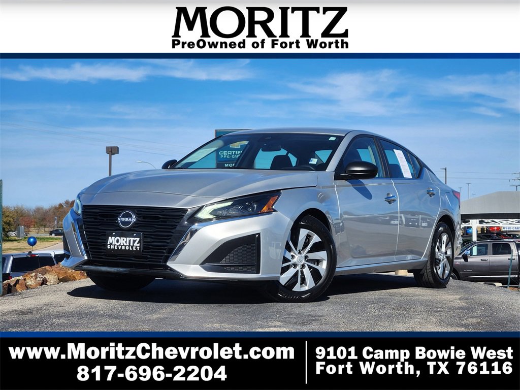 2024 Nissan Altima S's photo