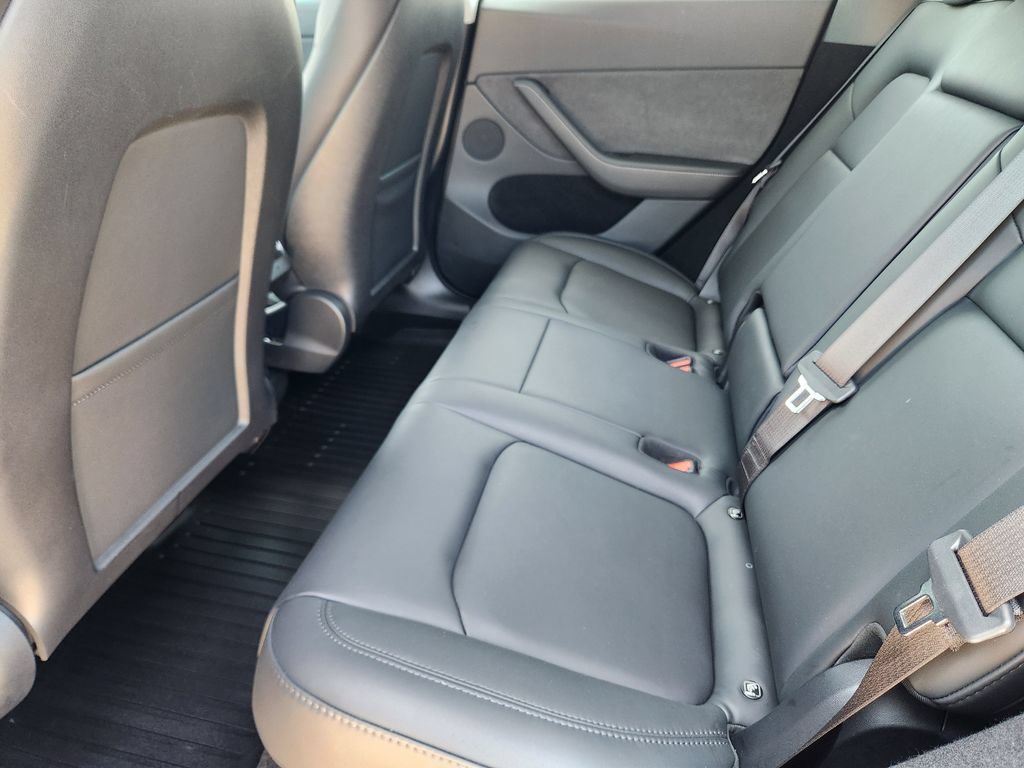 2024 Tesla Model Y Performance - Photo 29