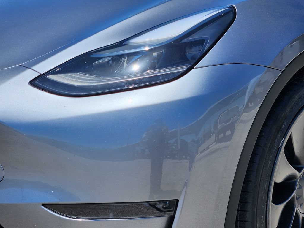2024 Tesla Model Y Performance - Photo 8