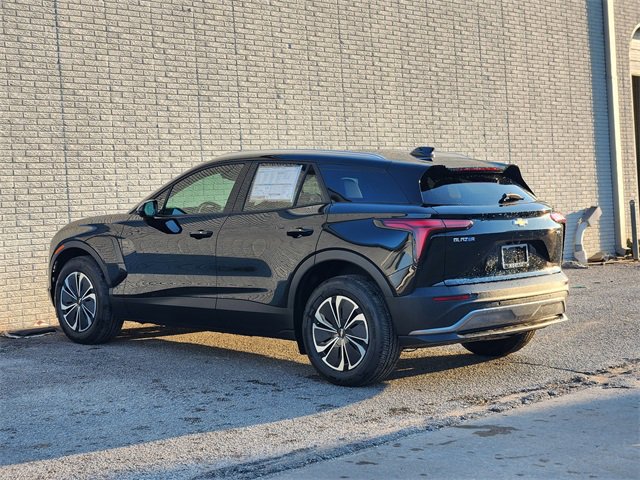 2025 Chevrolet Blazer EV photo 3