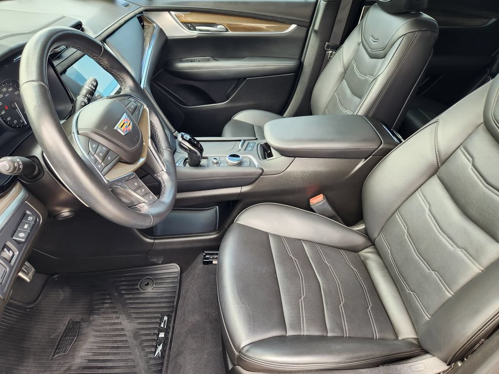 2024 Cadillac XT5 Sport - Photo 13
