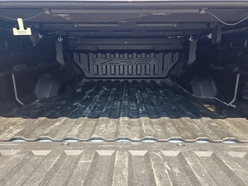 2024 Chevrolet Colorado ZR2 - Photo 30