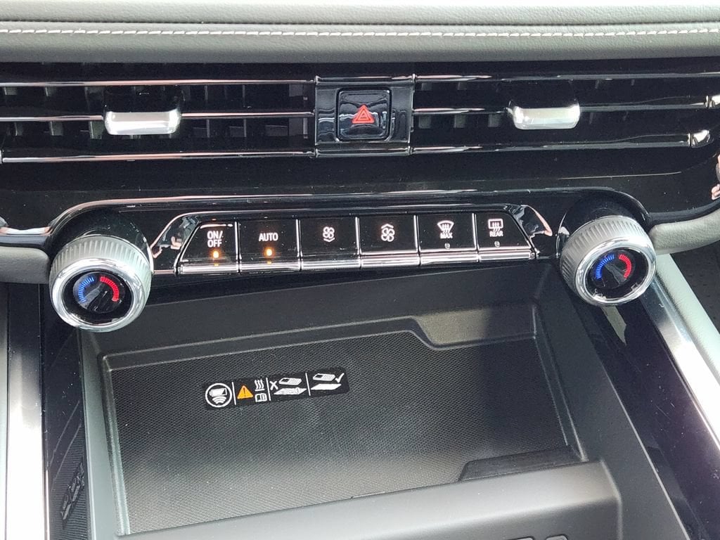 2026 Chevrolet Tahoe Premier - Photo 15