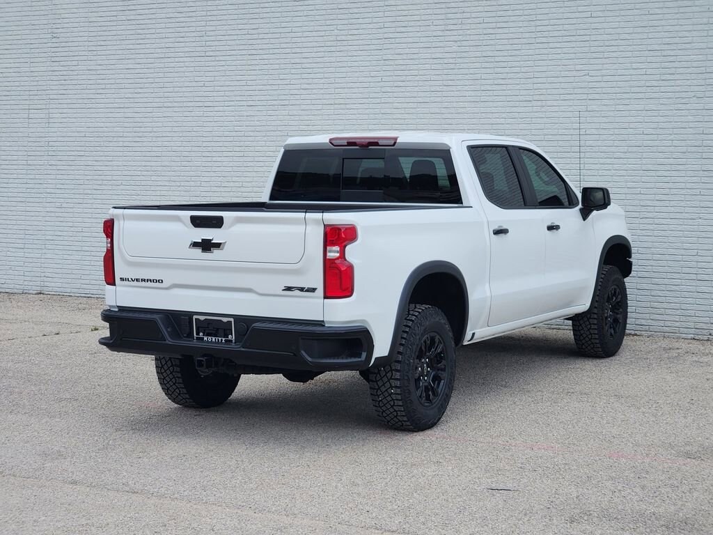 New 2026 Chevrolet Silverado 1500 ZR2 Truck