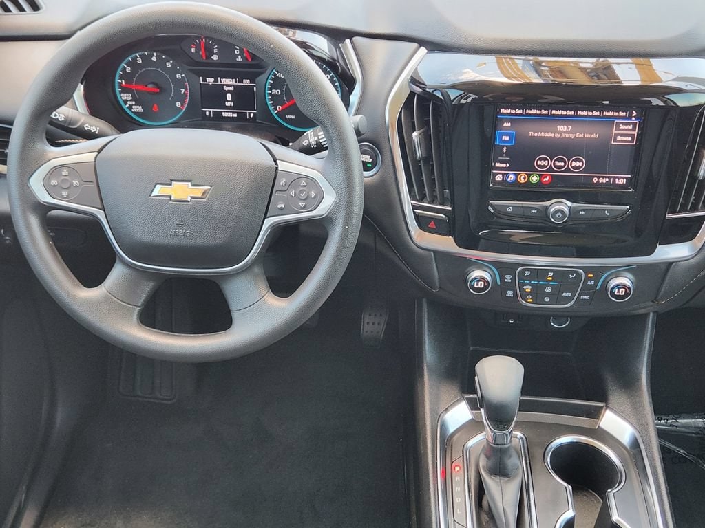 2021 Chevrolet Traverse LS - Photo 26