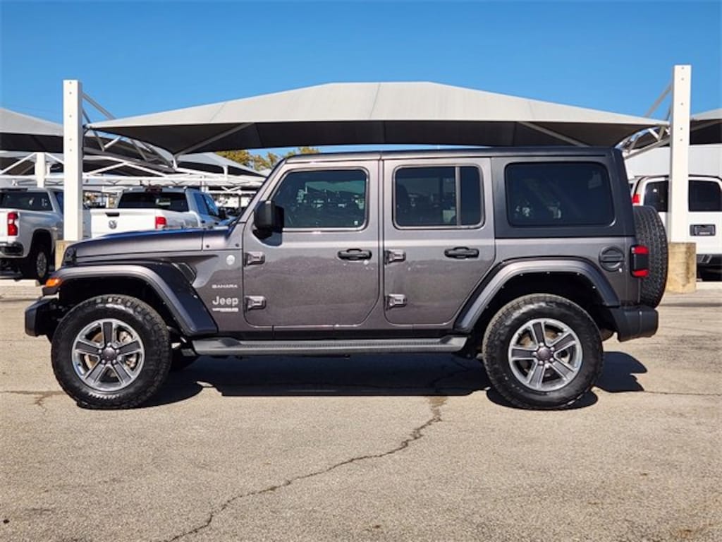 Used 2021 Jeep Wrangler Unlimited Sahara 4x4 SUV