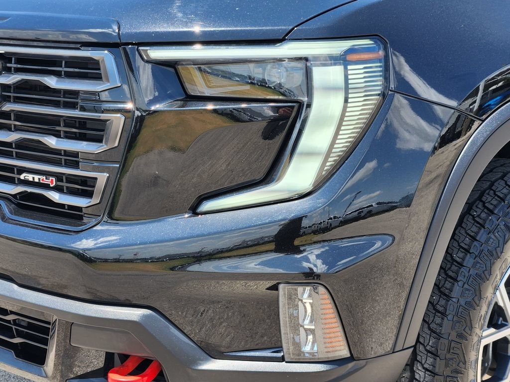 2024 GMC Acadia AT4 - Photo 8
