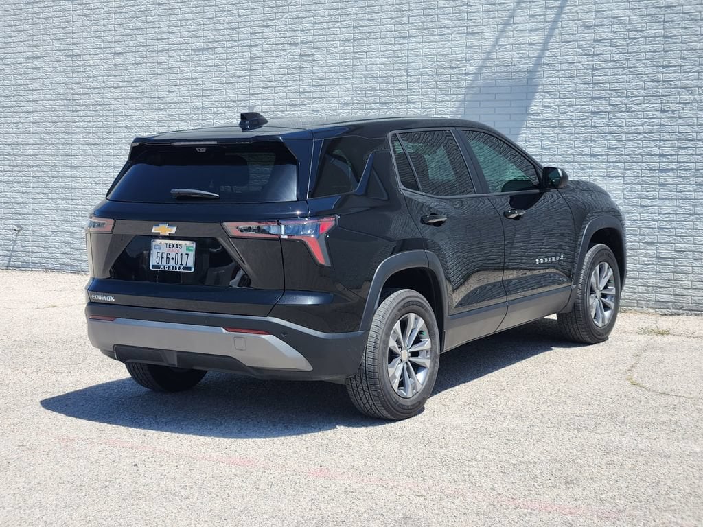 2026 Chevrolet Equinox LT - Photo 4