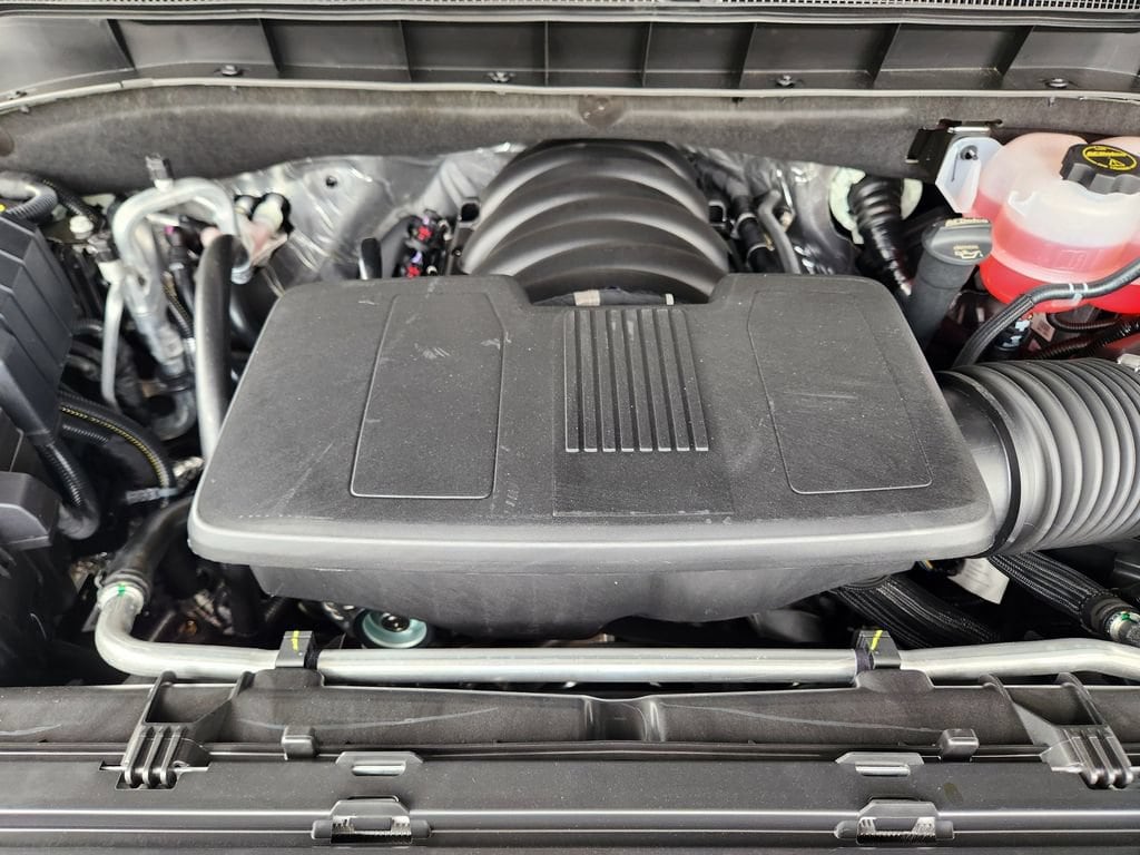 2026 Chevrolet Suburban RST - Photo 22