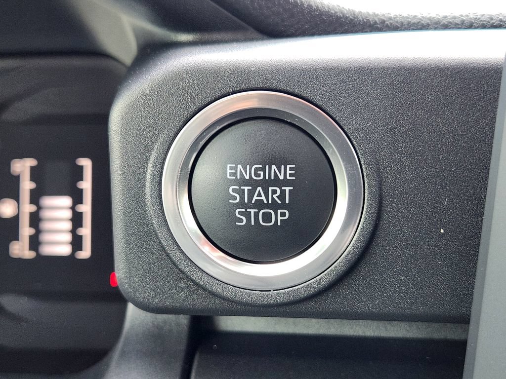 2026 Toyota 4Runner SR5 - Photo 21