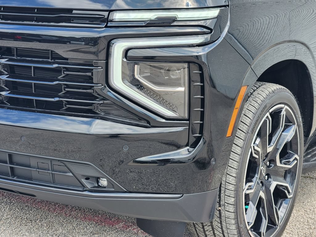 2026 Chevrolet Suburban RST - Photo 6