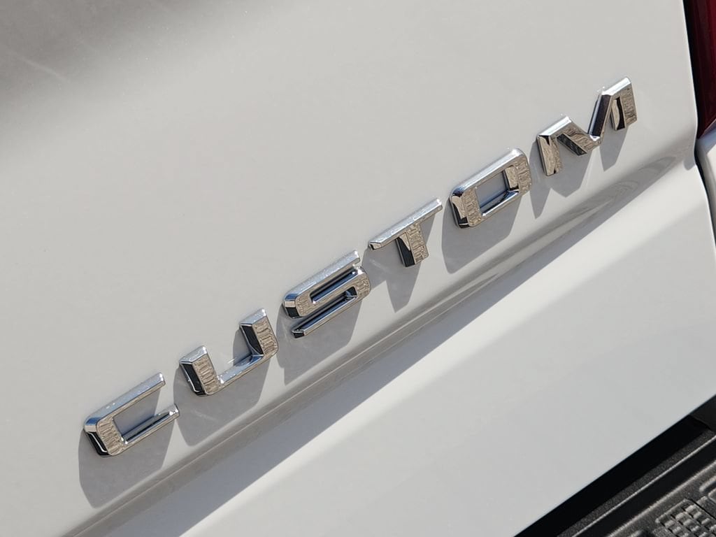 2026 Chevrolet Silverado 1500 Custom - Photo 7