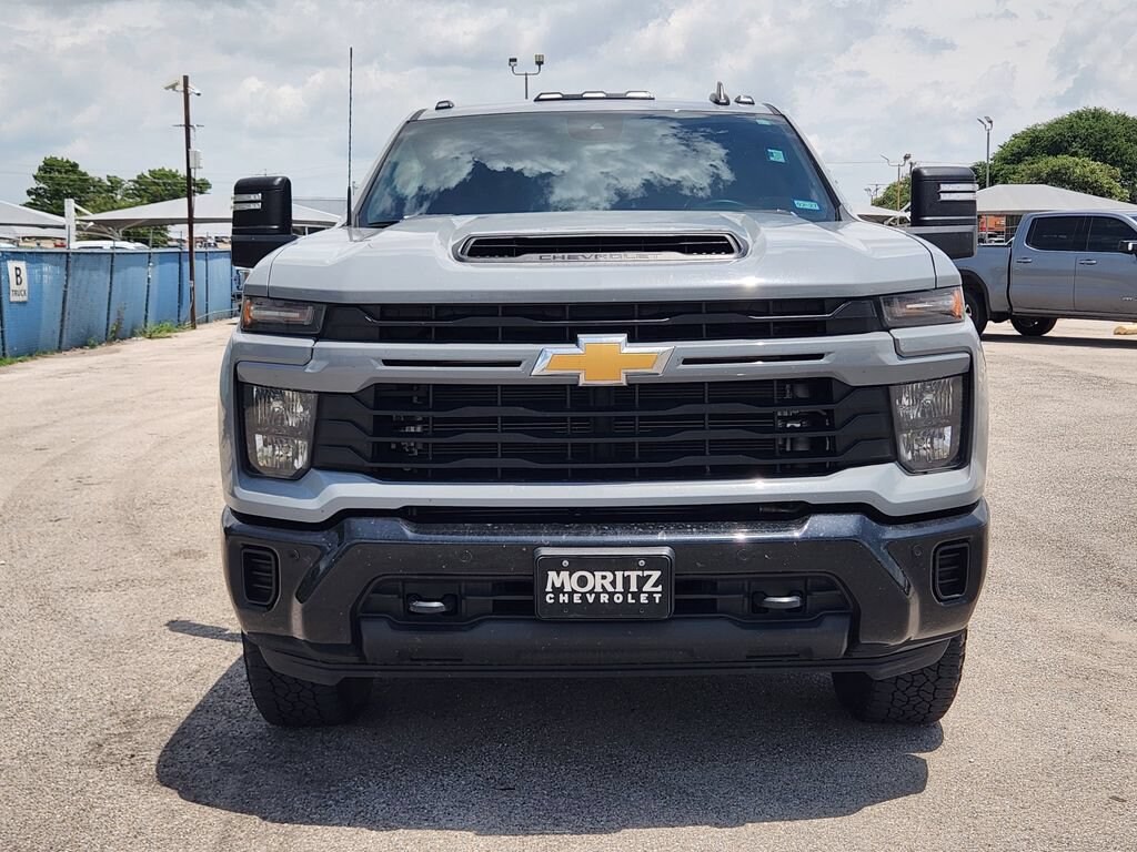 Used 2025 Chevrolet Silverado 2500 HD Custom Truck