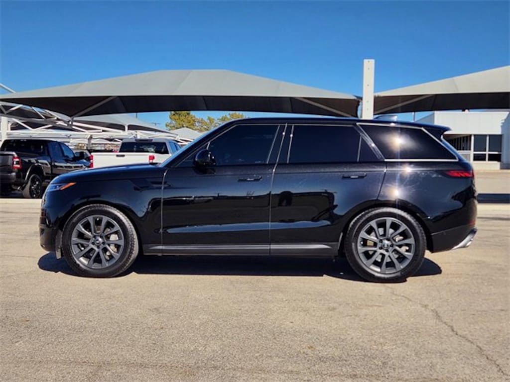 Used 2024 Land Rover Range Rover Sport SE