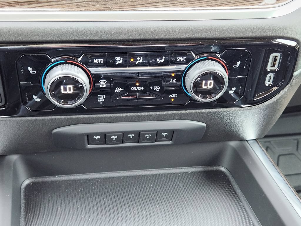 2025 Chevrolet Silverado 2500 HD LT - Photo 15