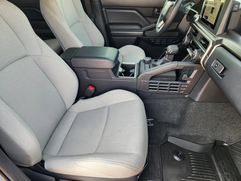 2026 Toyota 4Runner SR5 - Photo 14