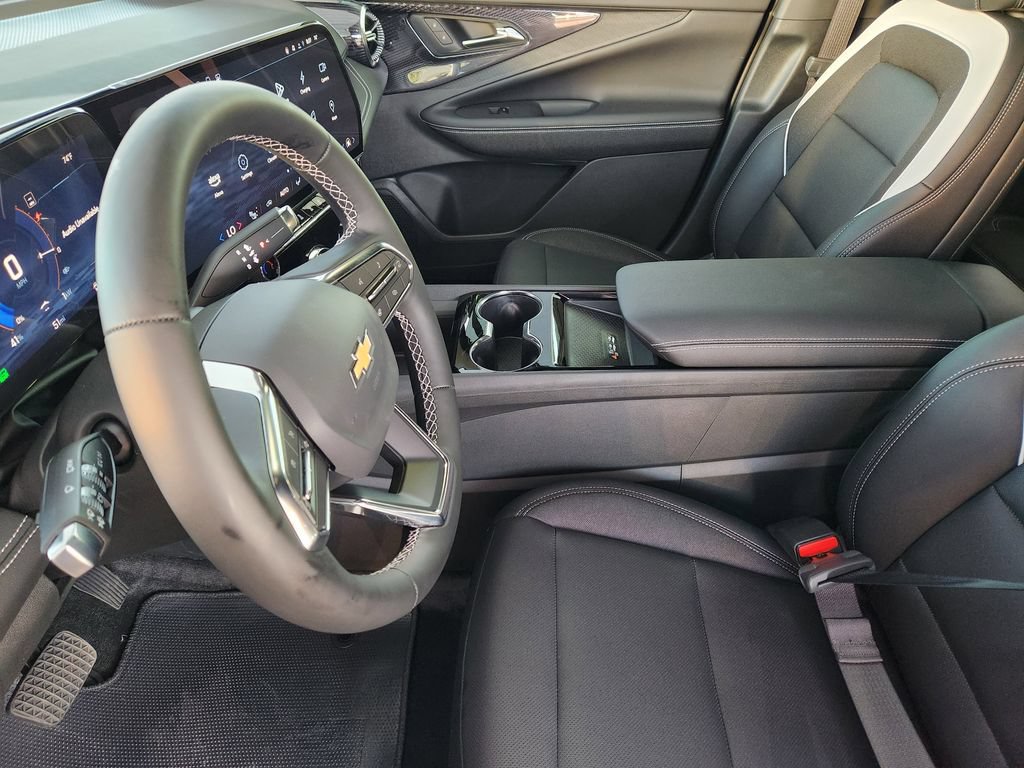 2025 Chevrolet Blazer EV LT - Photo 9
