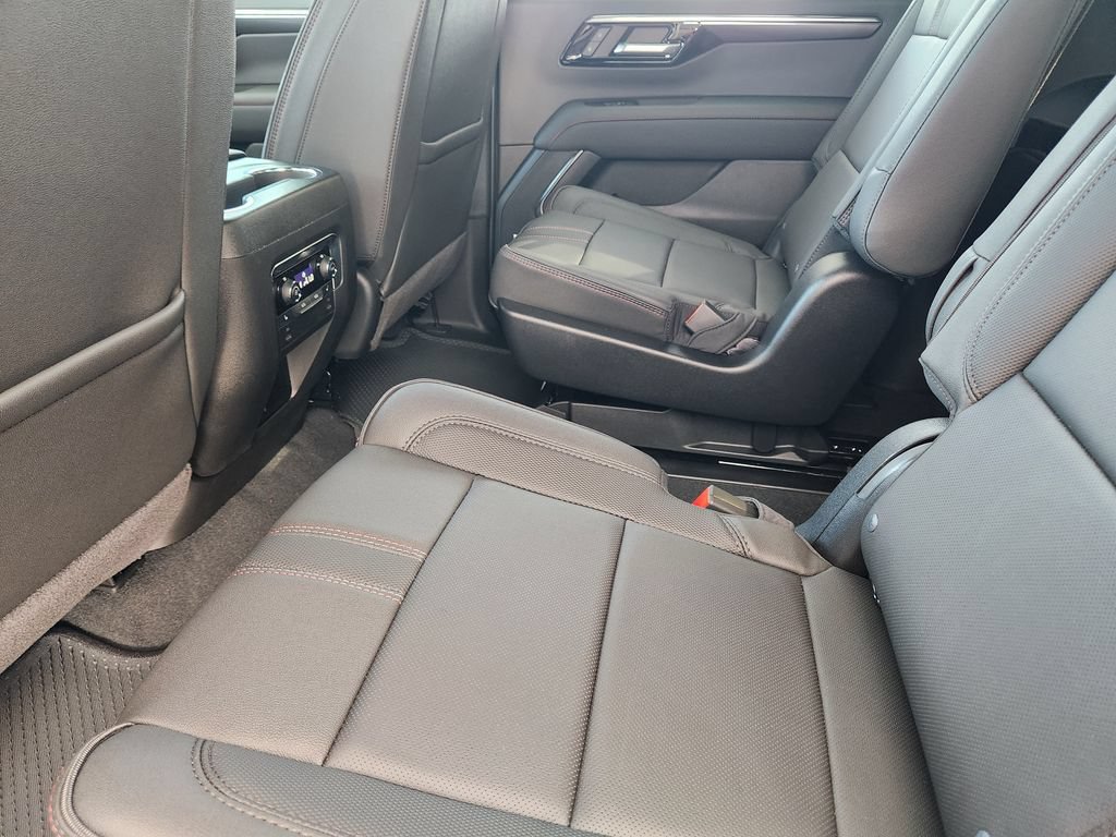 2026 Chevrolet Tahoe RST - Photo 20