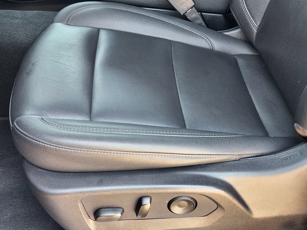 2026 GMC Sierra 1500 SLT - Photo 24