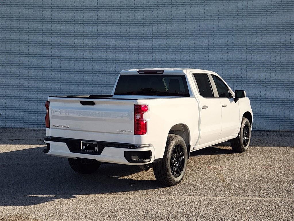 New 2025 Chevrolet Silverado 1500 Custom Truck