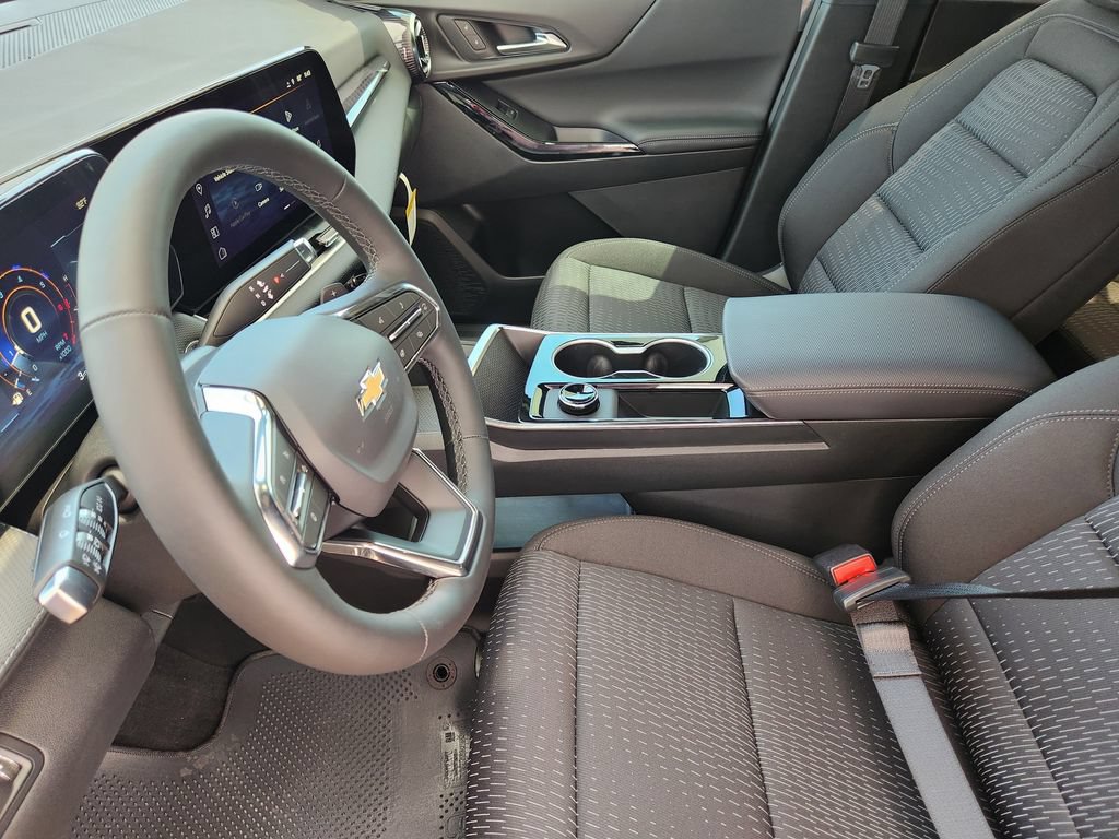 2026 Chevrolet Equinox LT - Photo 9