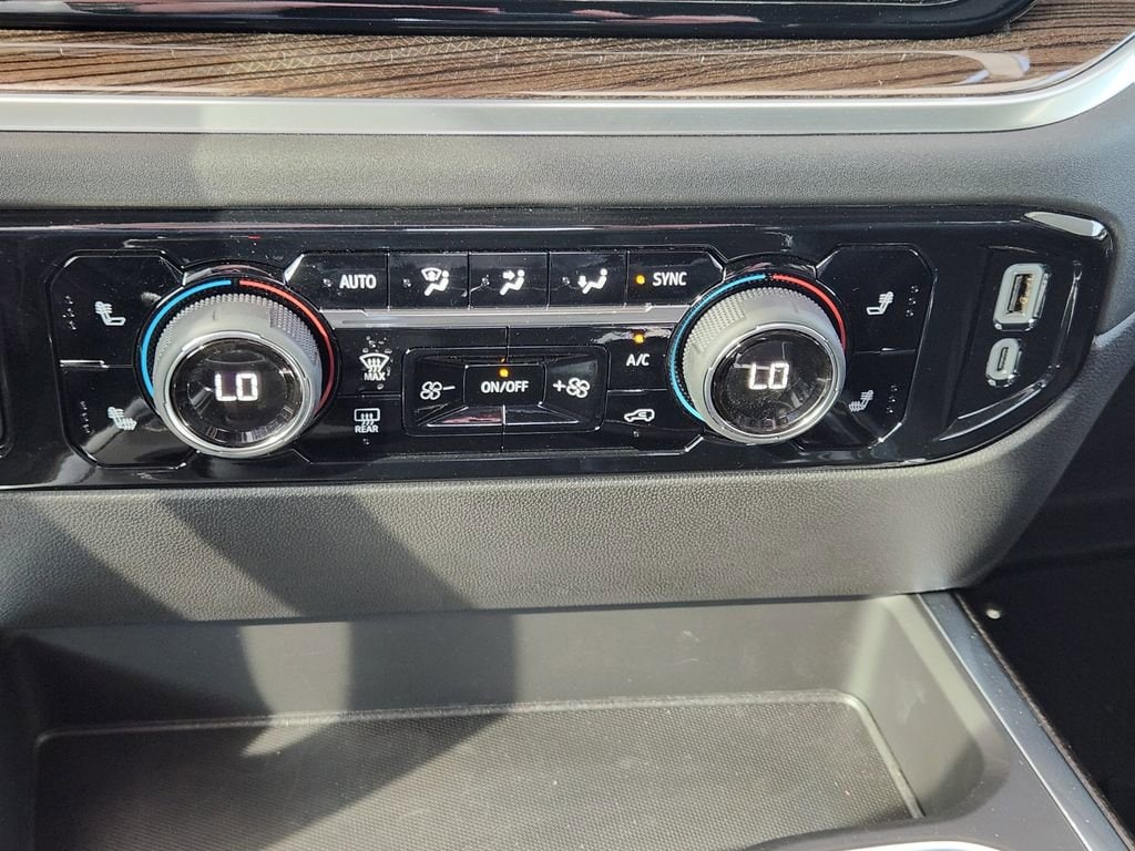 2025 Chevrolet Silverado 1500 RST - Photo 14