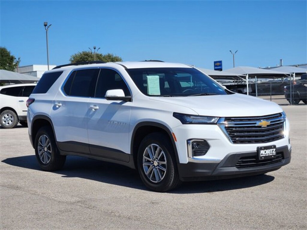 Certified 2023 Chevrolet Traverse LT Cloth SUV