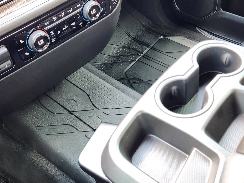 2023 Chevrolet Silverado 1500 RST - Photo 19