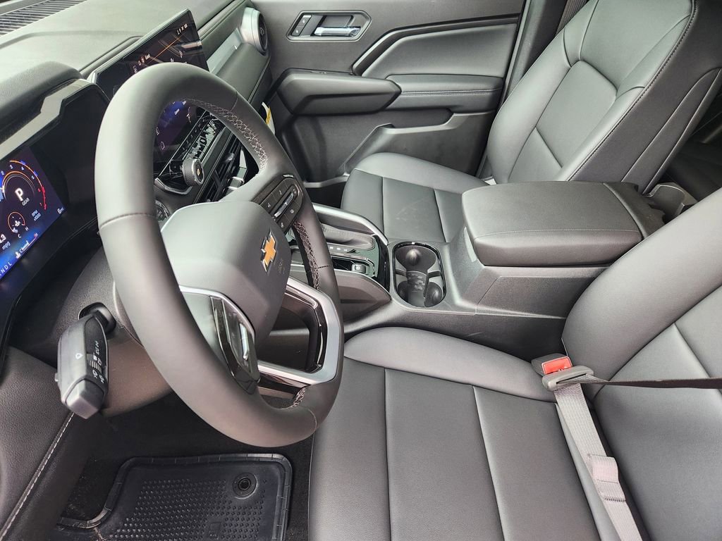 2026 Chevrolet Colorado LT - Photo 9