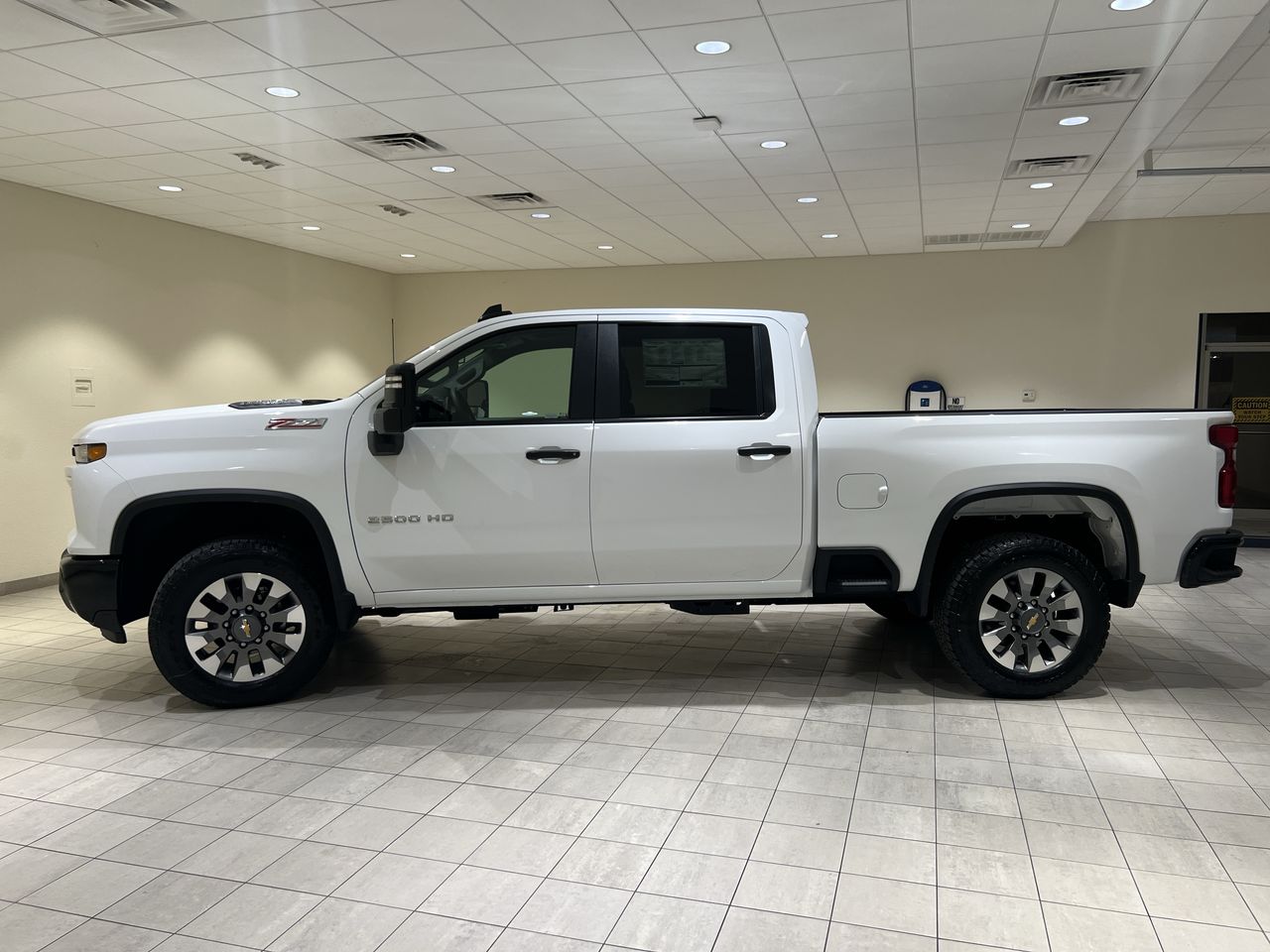 2026 Chevrolet Silverado 2500 HD Custom - Photo 31
