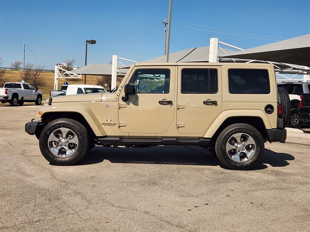 Used 2017 Jeep Wrangler Unlimited Sahara 4x4 SUV
