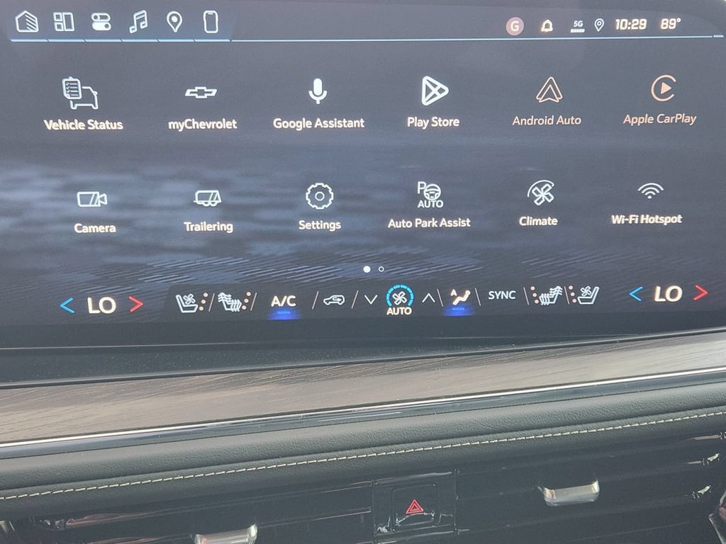 2026 Chevrolet Tahoe Premier - Photo 13