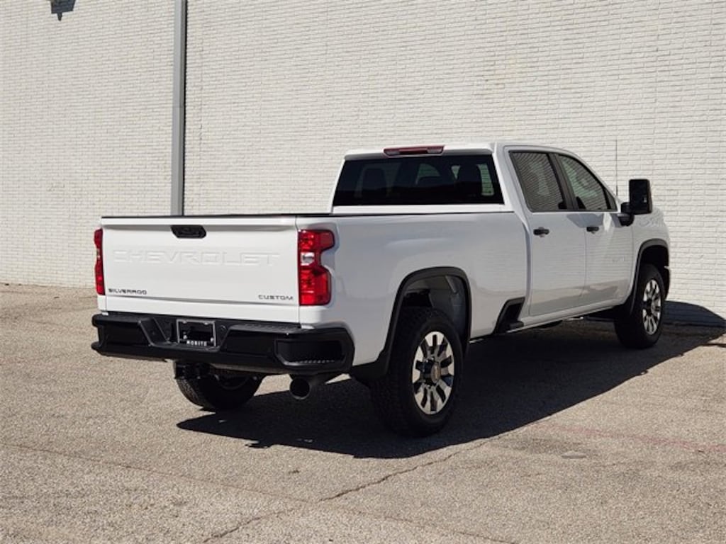 New 2025 Chevrolet Silverado 2500 HD Custom Truck