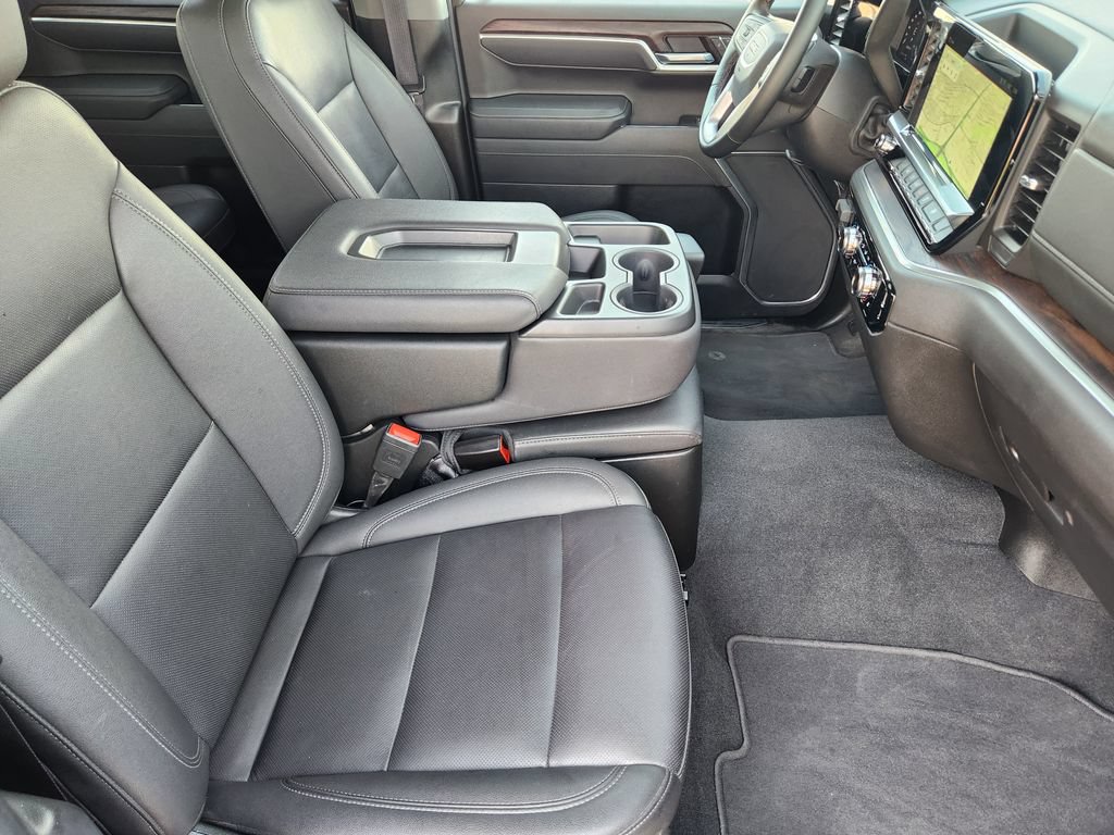 2026 GMC Sierra 1500 SLT - Photo 15