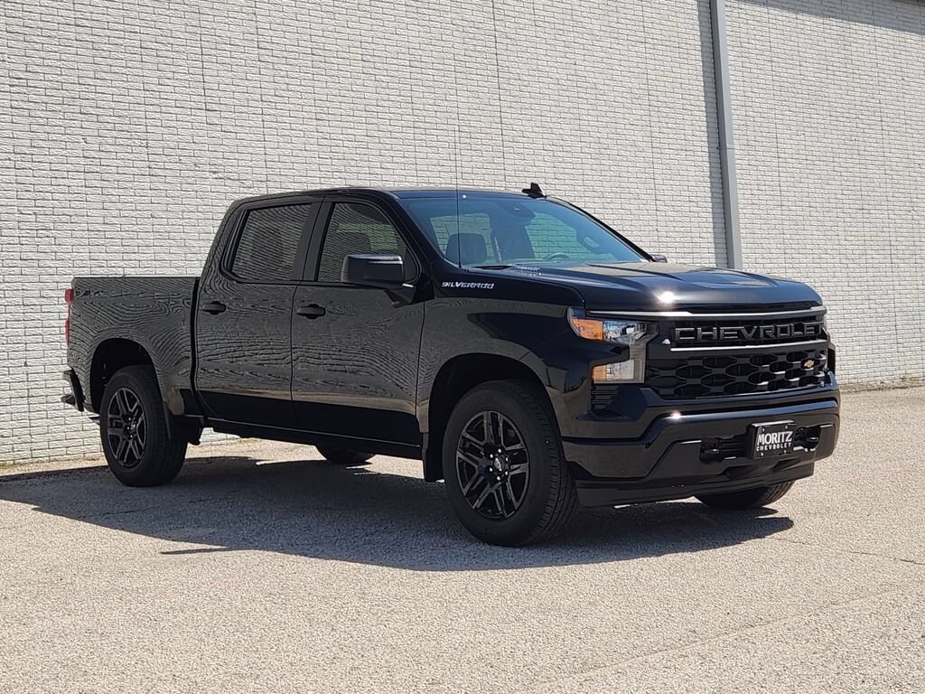 New 2026 Chevrolet Silverado 1500 Custom Truck
