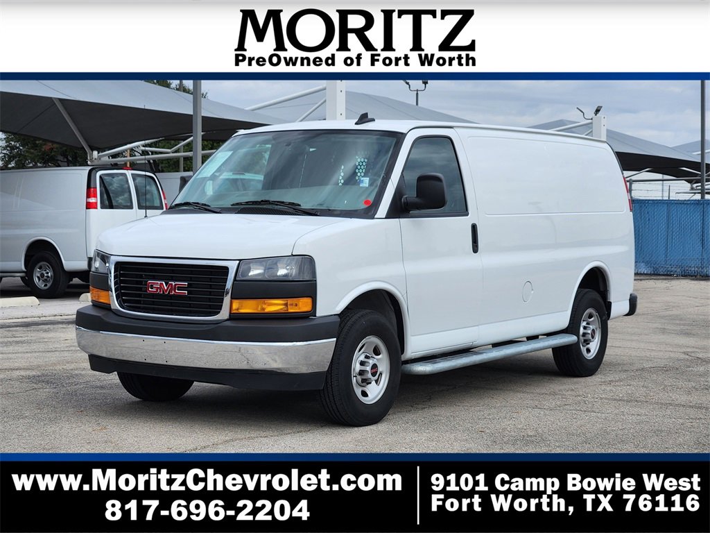 2024 GMC Savana Cargo Work Van's photo