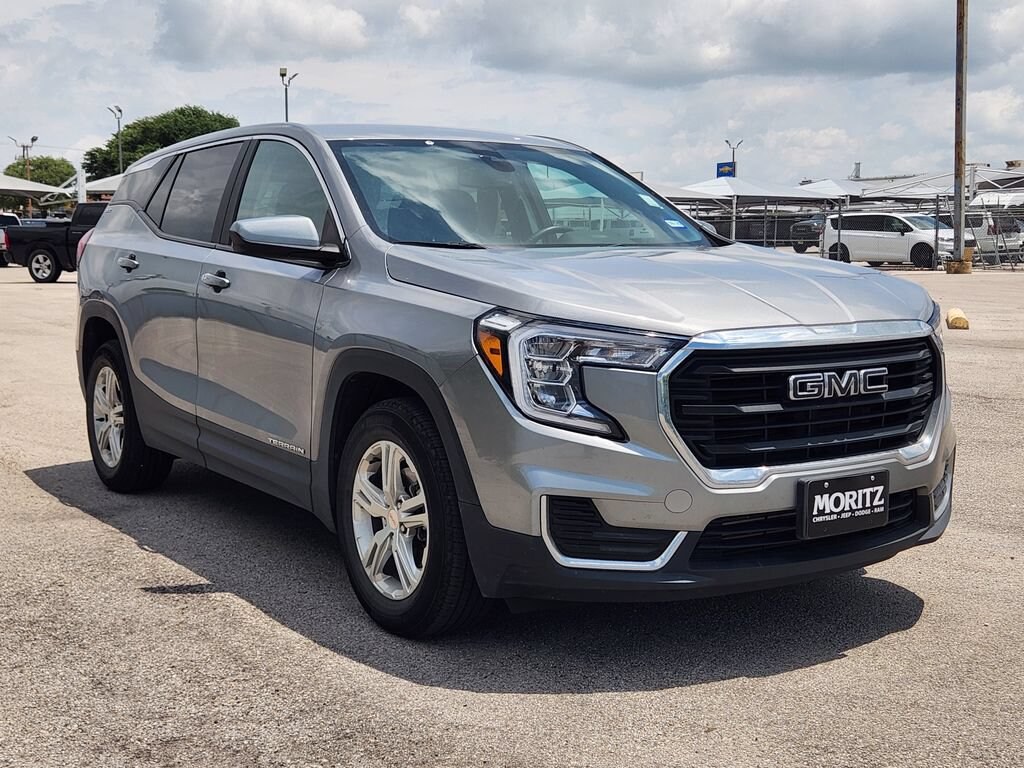 Used 2024 GMC Terrain SLE SUV
