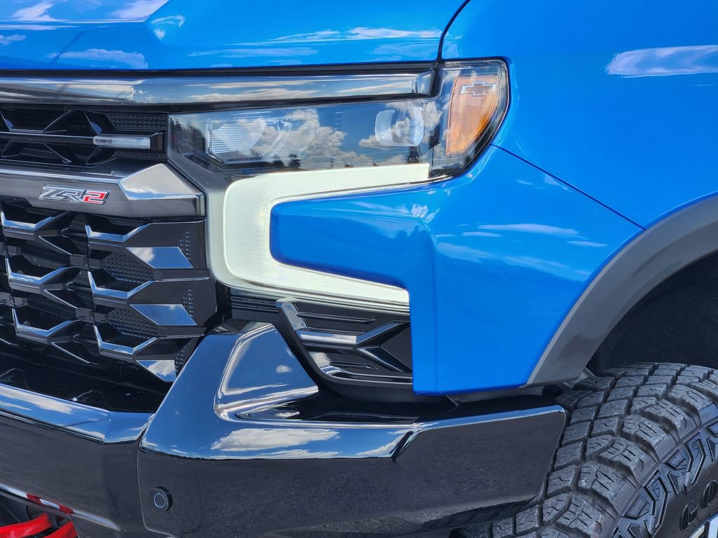 2025 Chevrolet Silverado 1500 ZR2 - Photo 8