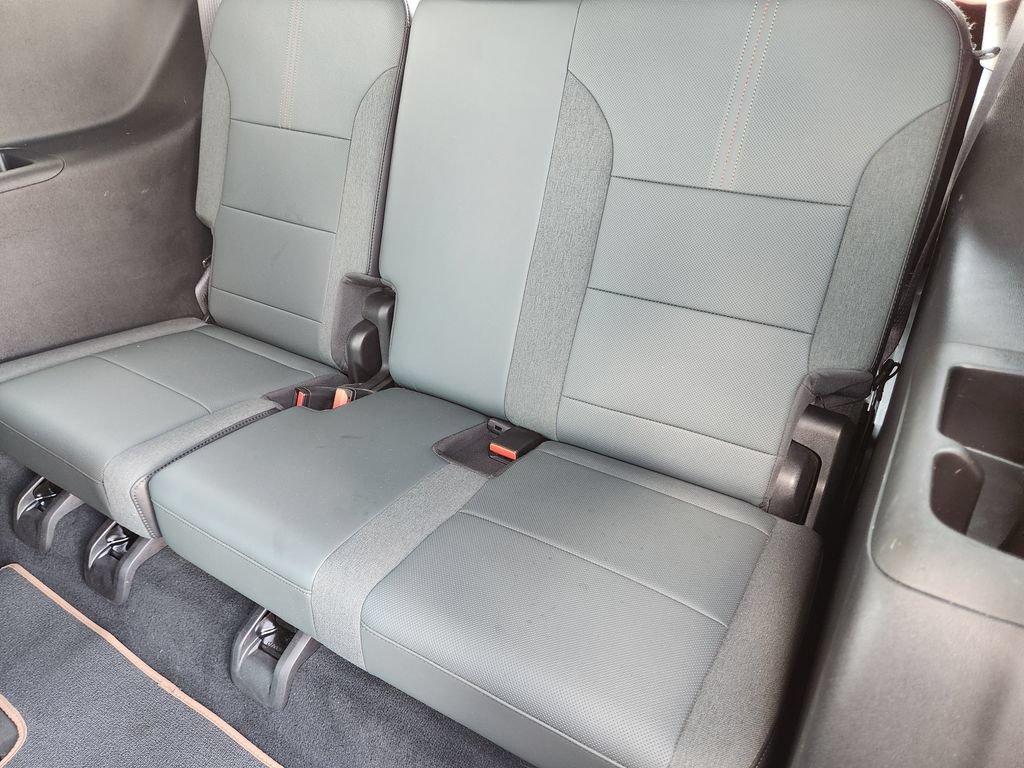 2024 GMC Acadia AT4 - Photo 30