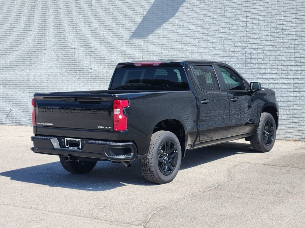 New 2026 Chevrolet Silverado 1500 Custom Truck