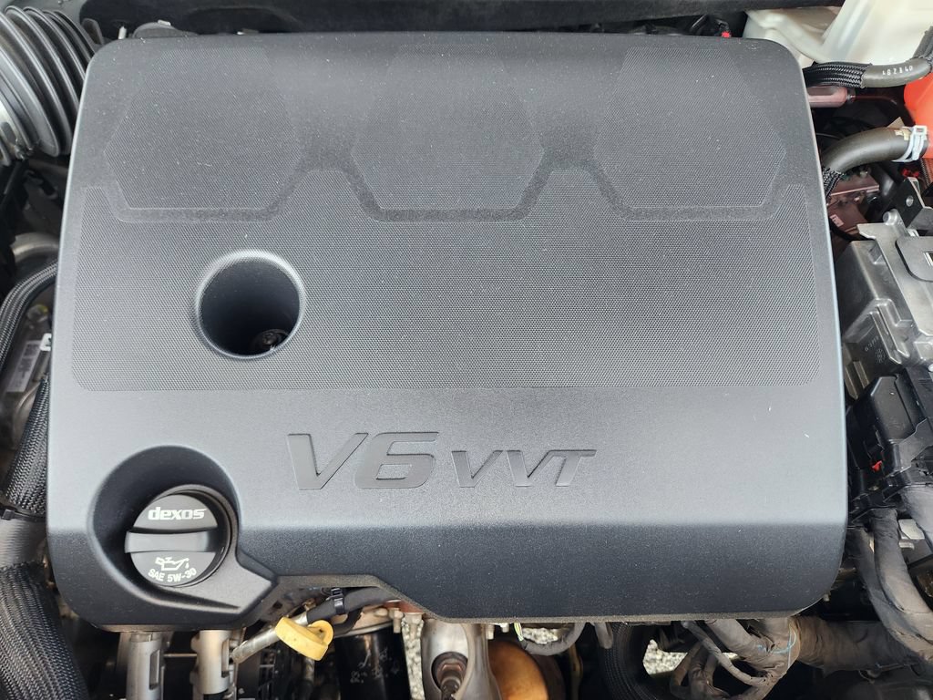 2021 Chevrolet Traverse LS - Photo 31