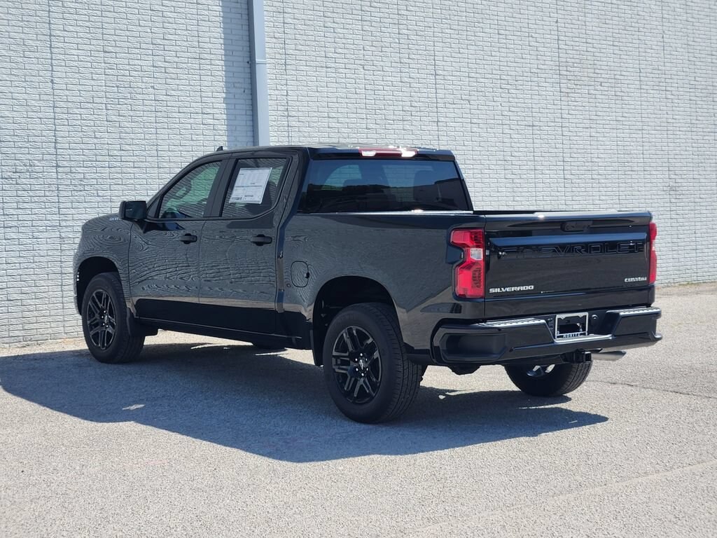 New 2026 Chevrolet Silverado 1500 Custom Truck