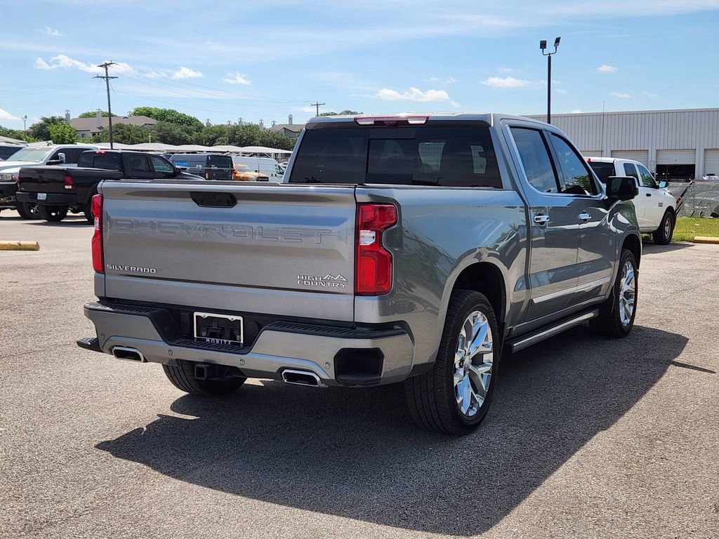 Used 2025 Chevrolet Silverado 1500 High Country Truck Crew Cab