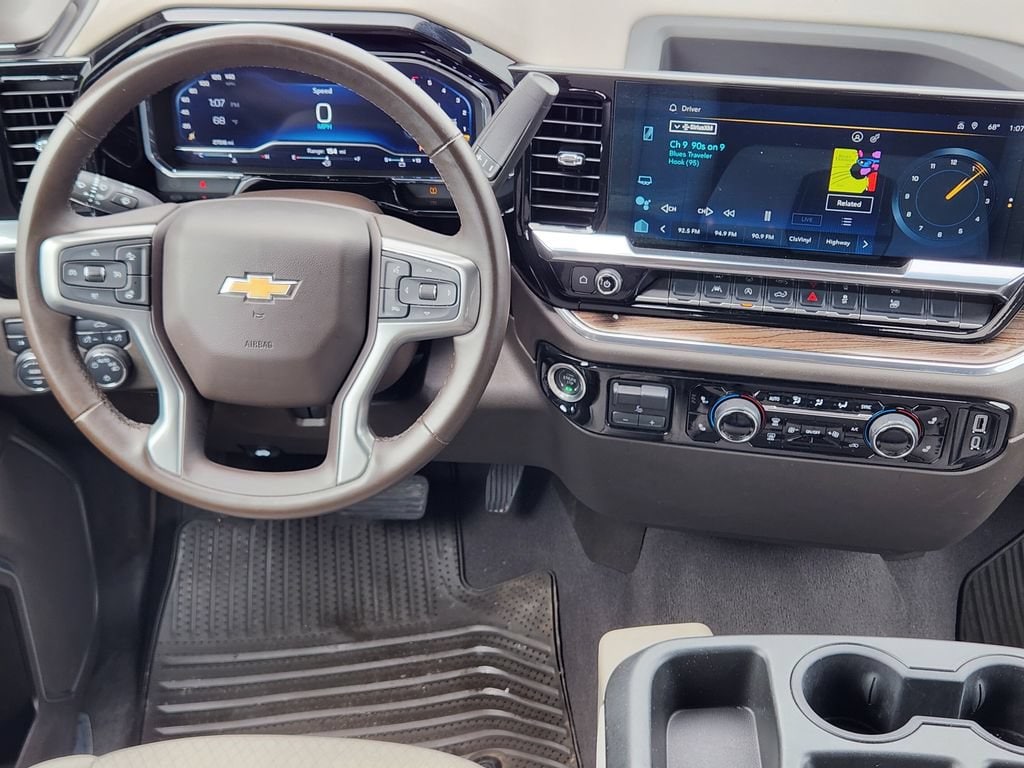 2025 Chevrolet Silverado 1500 LT - Photo 26