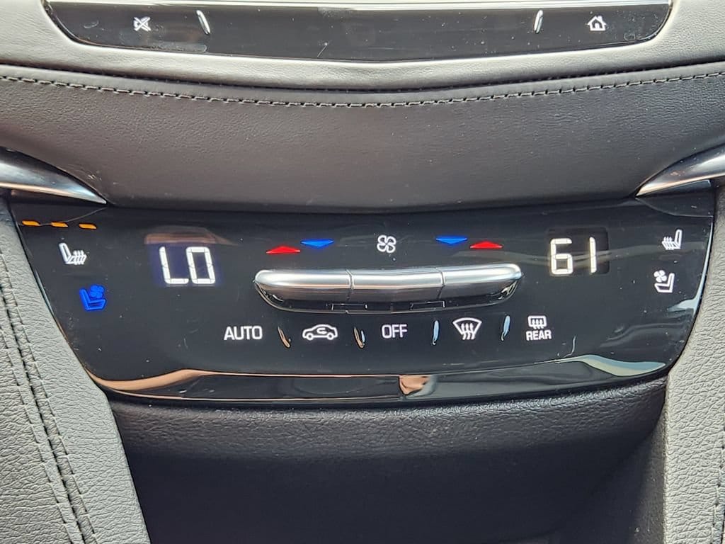 2024 Cadillac XT5 Sport - Photo 19