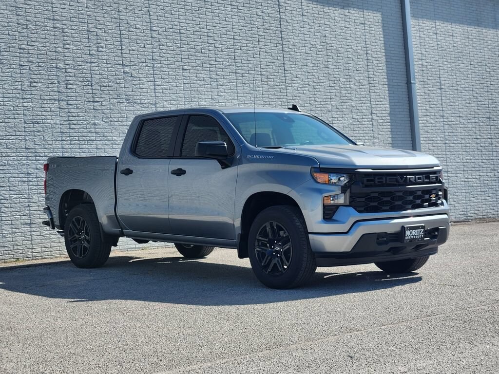 New 2026 Chevrolet Silverado 1500 Custom Truck